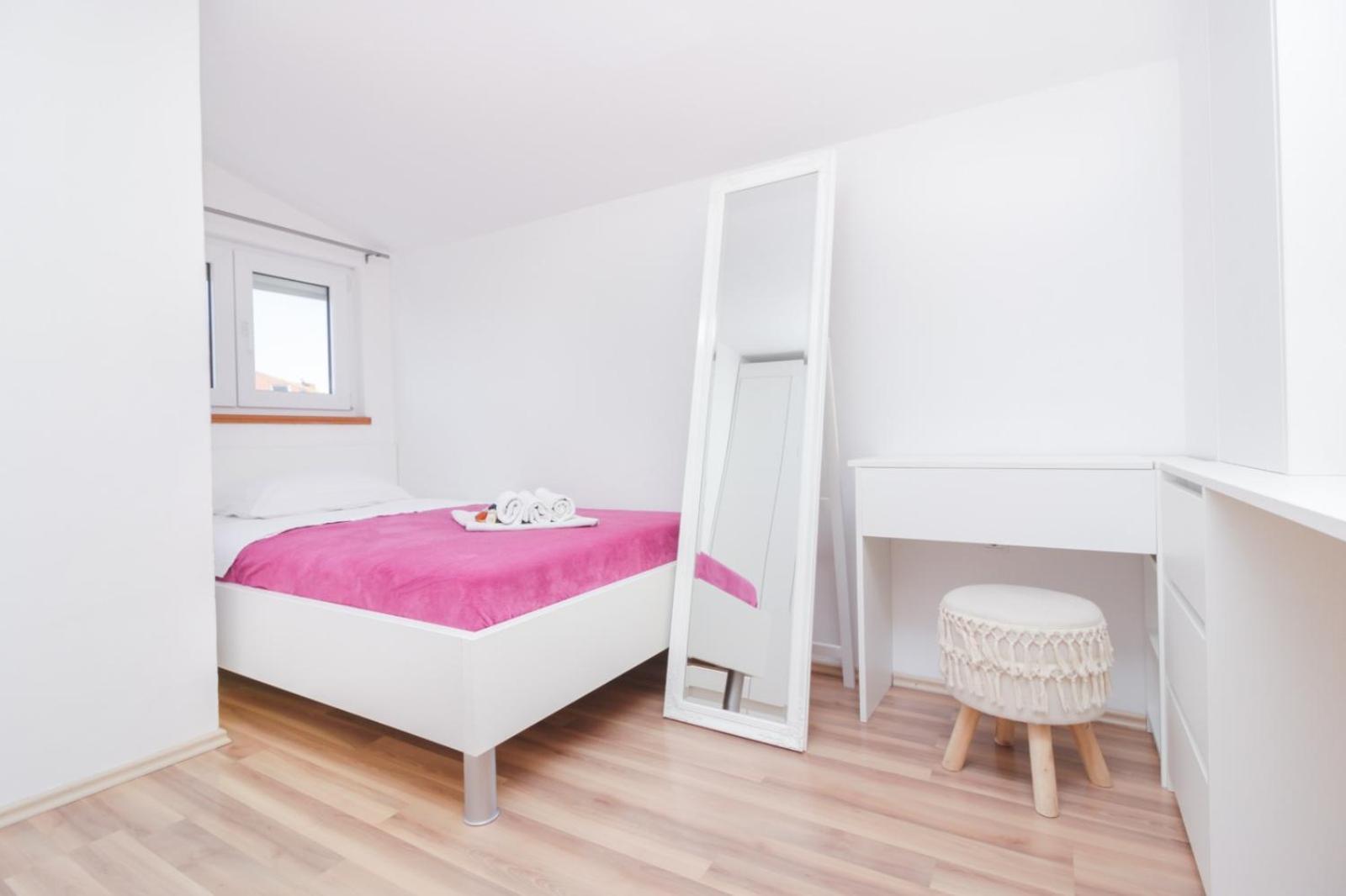 Apartman Lara Zadar Exteriör bild